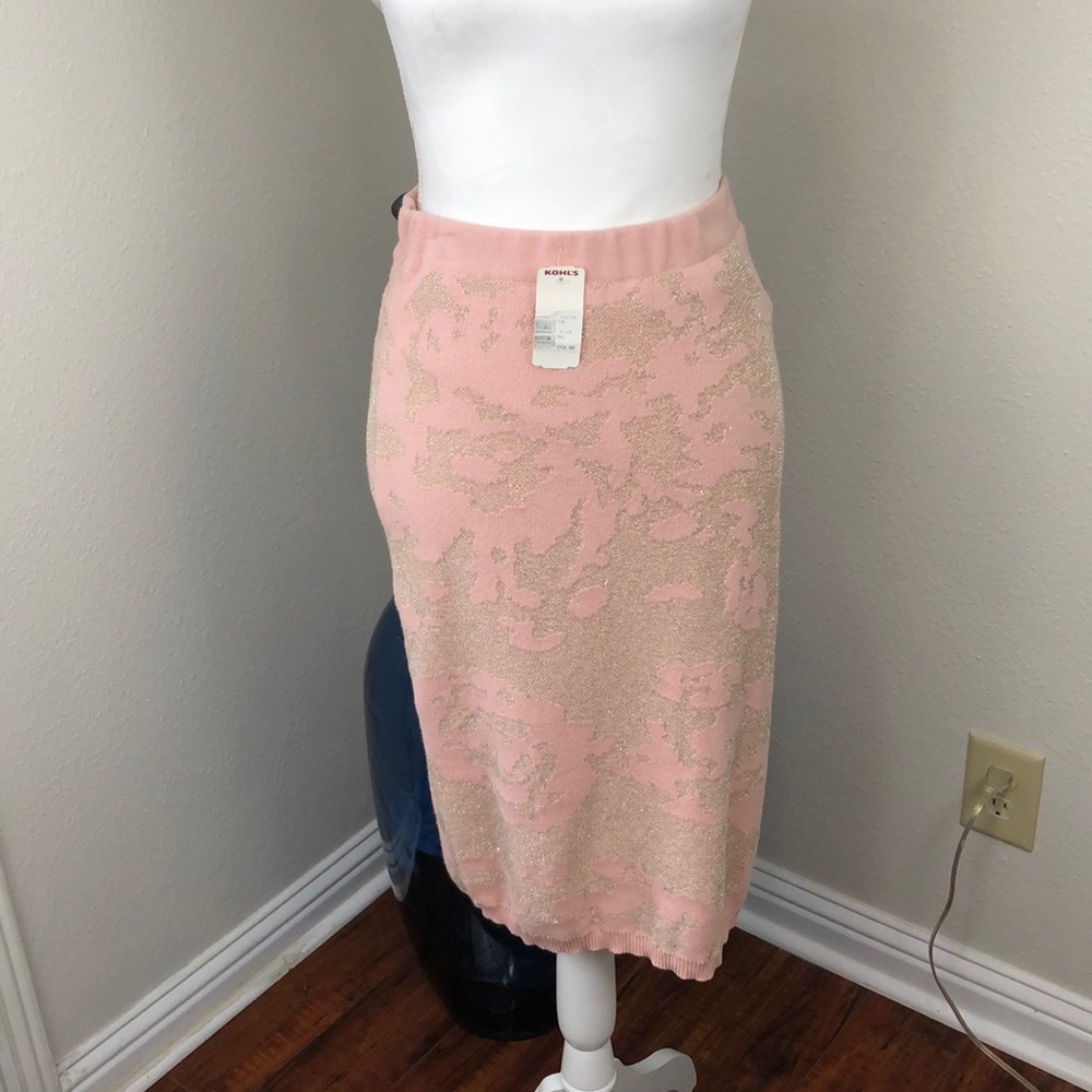 Jennifer Lopez skirt